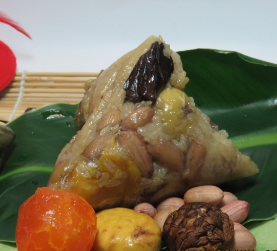 巧巧-栗子蛋黃香菇肉粽禮盒 圖片